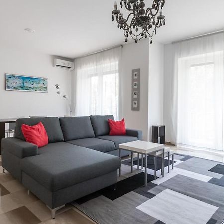 Italianway - Amedeo D'Aosta 9 Apartment Милано Екстериор снимка